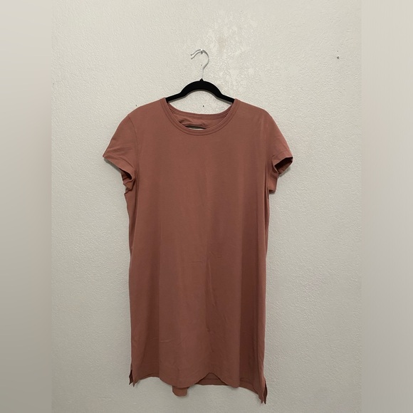 Lululemon Day Tripper Dress - Picture 3 of 5